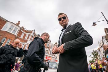 Bond Stunt Action in Bexhill Town Centre - 2 (thumbnail)